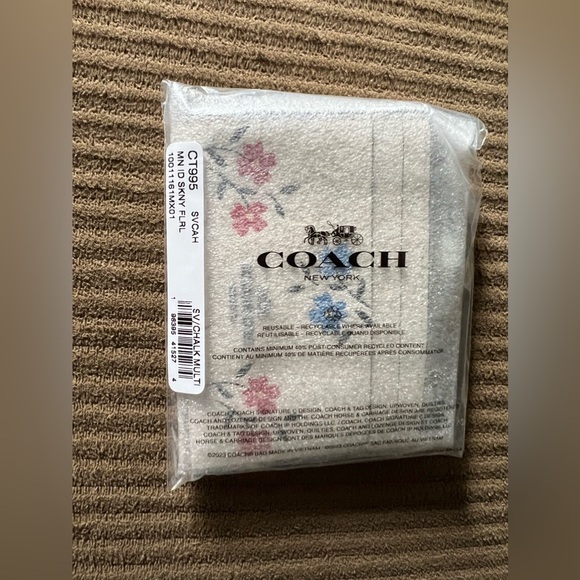 Coach Mini Skinny Id Case With Floral Print nwt in packaging - Picture 4 of 6